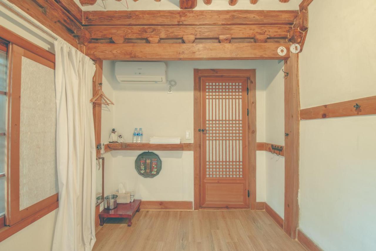 Ssamok Ssamok Hanok Guesthouse Jeonju Exterior photo