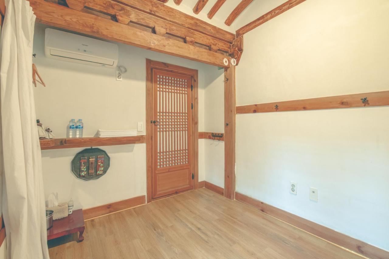 Ssamok Ssamok Hanok Guesthouse Jeonju Exterior photo